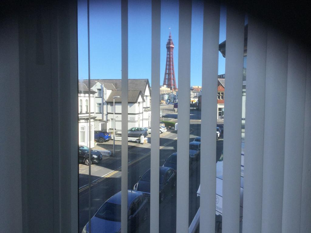 Willin House Hotel Blackpool Eksteriør billede